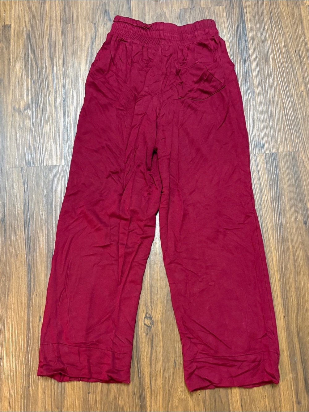 Relaxed Wide-Leg Drawstring Pants in Deep Raspberry - Picture 3 of 6